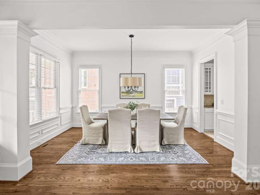 2141 Chatham Avenue, Charlotte, NC 28205.  MLS# CAR4400550, YatesRealty ID 47111. 