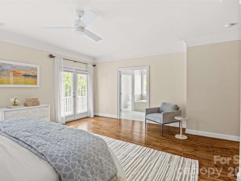 2141 Chatham Avenue, Charlotte, NC 28205.  MLS# CAR4400550, YatesRealty ID 47111. 