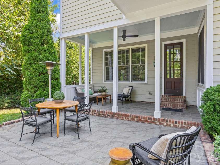 2141 Chatham Avenue, Charlotte, NC 28205.  MLS# CAR4400550, YatesRealty ID 47111. 