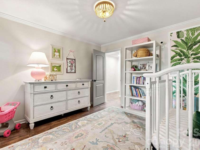 215 Pinehurst Lane, Newton, NC 28658.  MLS# CAR4418066, YatesRealty ID 47113. 