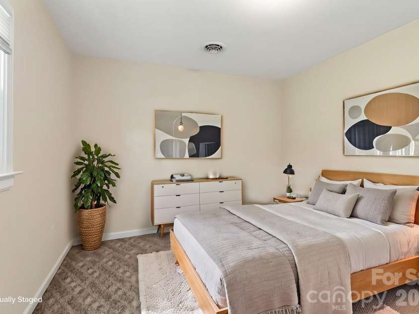 575 Sand Hill Road, Asheville, NC 28806.  MLS# CAR4414758, YatesRealty ID 47116. Virtually Staged, Unit B