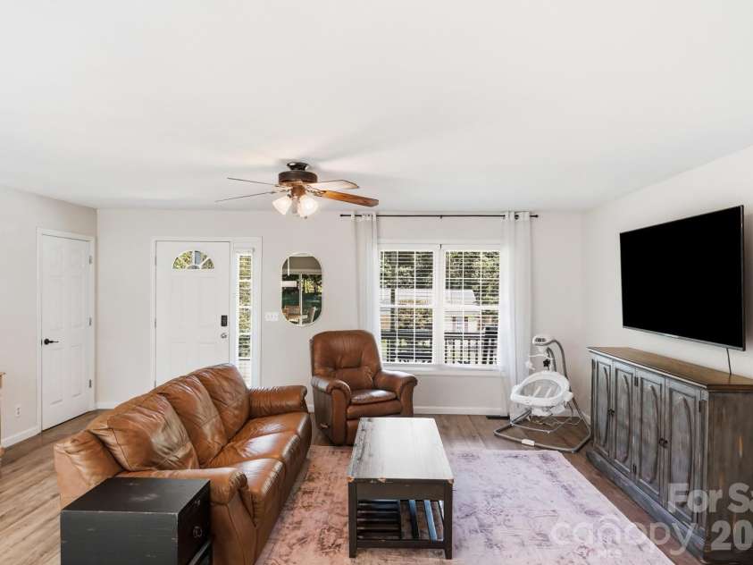 86 Fifth Street, York, SC 29745.  MLS# CAR4417220, YatesRealty ID 47117. 