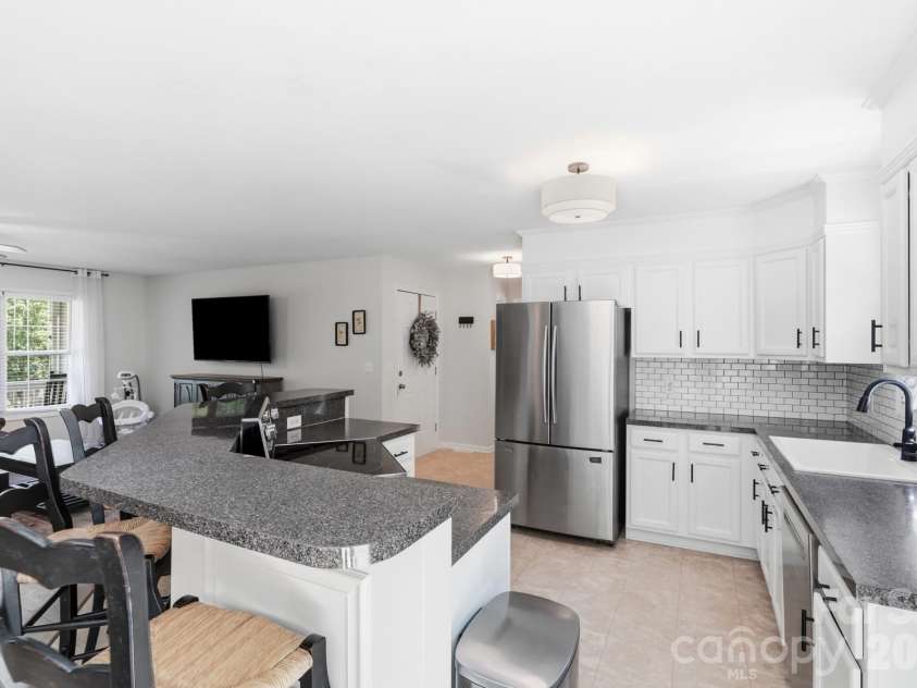 86 Fifth Street, York, SC 29745.  MLS# CAR4417220, YatesRealty ID 47117. 