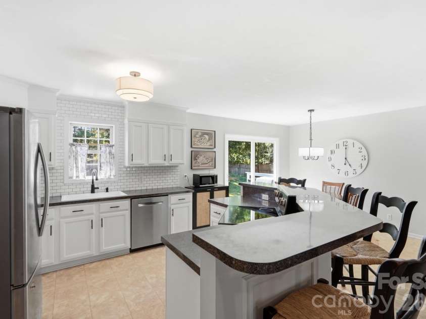 86 Fifth Street, York, SC 29745.  MLS# CAR4417220, YatesRealty ID 47117. 