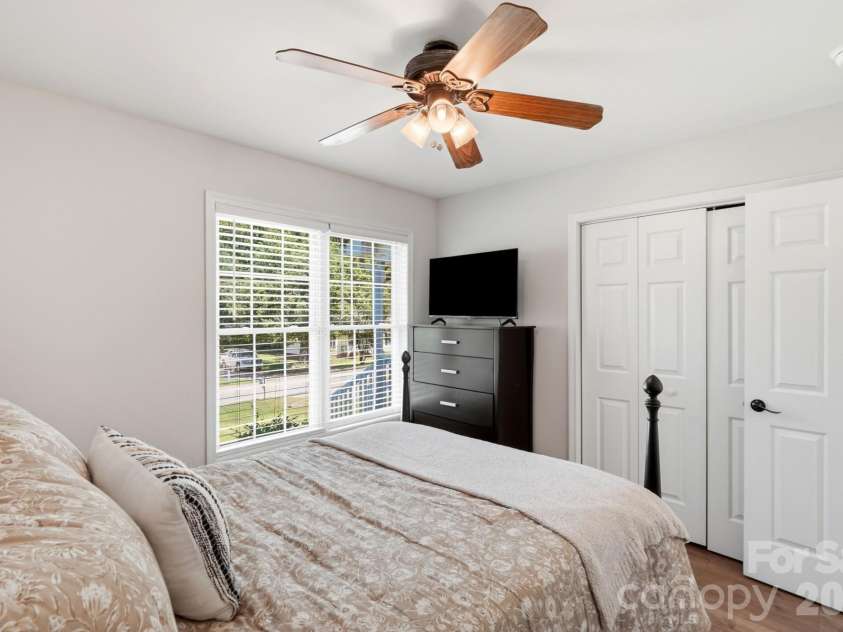 86 Fifth Street, York, SC 29745.  MLS# CAR4417220, YatesRealty ID 47117. 