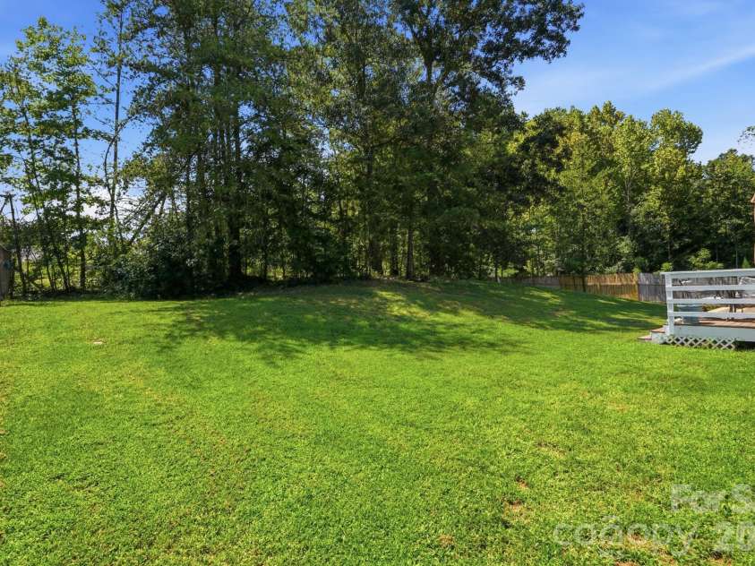 86 Fifth Street, York, SC 29745.  MLS# CAR4417220, YatesRealty ID 47117. 