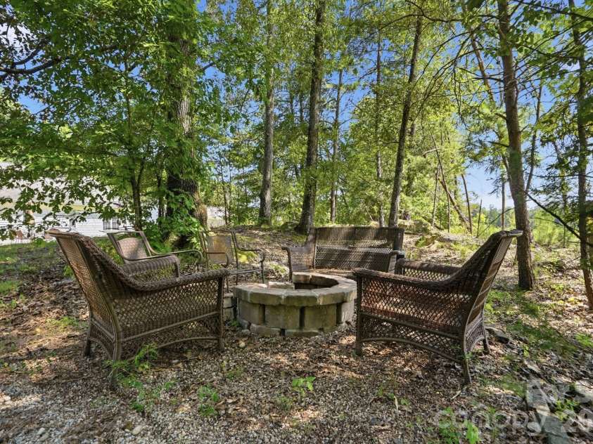 86 Fifth Street, York, SC 29745.  MLS# CAR4417220, YatesRealty ID 47117. 