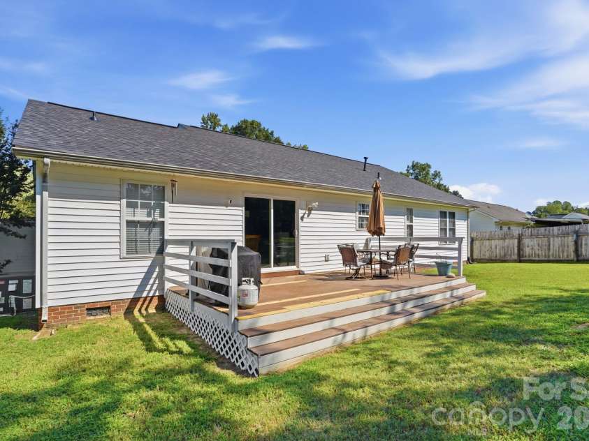 86 Fifth Street, York, SC 29745.  MLS# CAR4417220, YatesRealty ID 47117. 