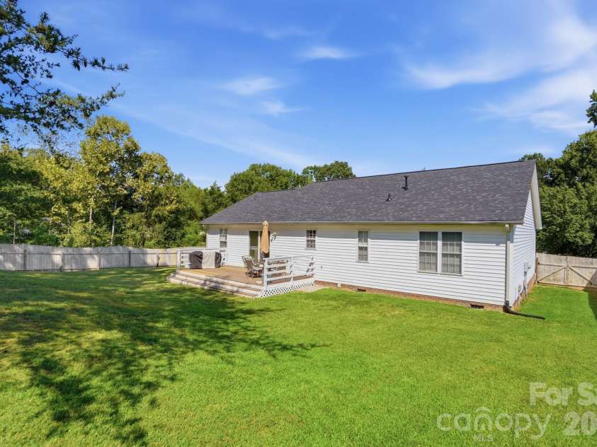 86 Fifth Street, York, SC 29745.  MLS# CAR4417220, YatesRealty ID 47117. 