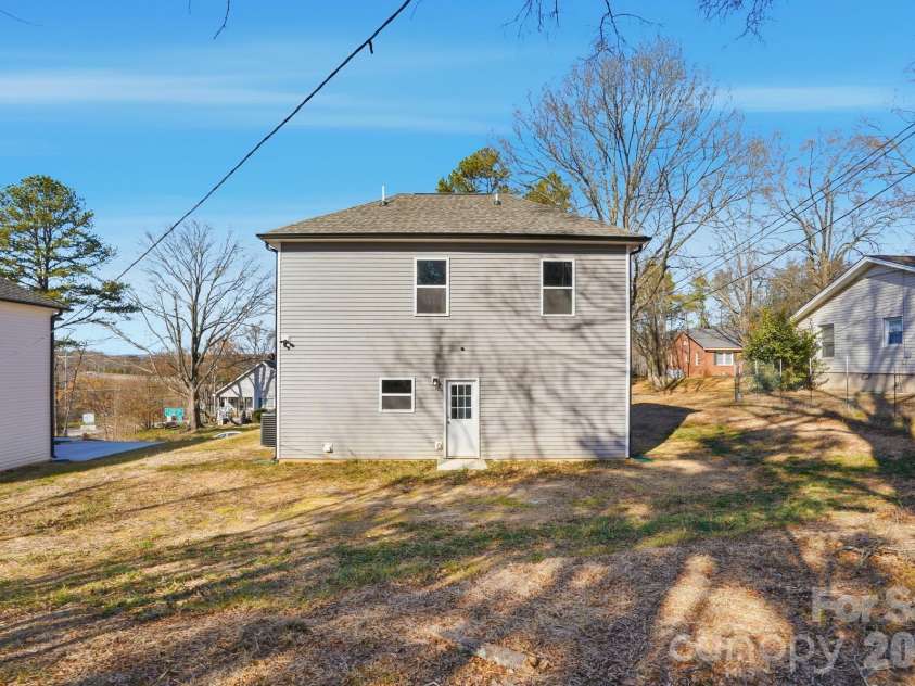 100 Boyette Drive, Albemarle, NC 28001.  MLS# CAR4333625, YatesRealty ID 4712. 