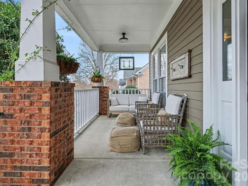 136 Spencer Street, Davidson, NC 28036.  MLS# CAR4355088, YatesRealty ID 4712. 