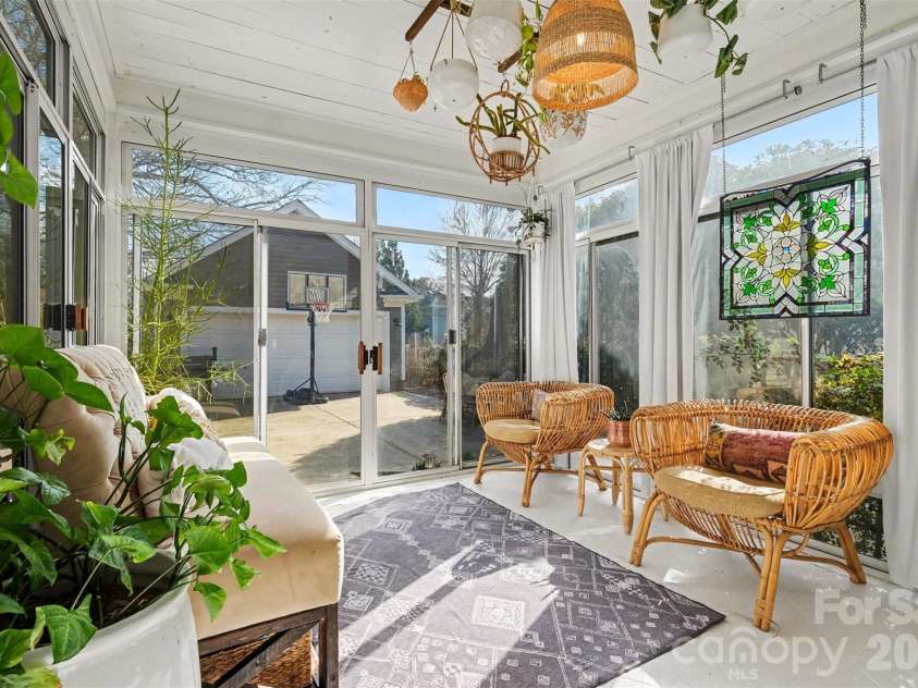 136 Spencer Street, Davidson, NC 28036.  MLS# CAR4355088, YatesRealty ID 4712. 