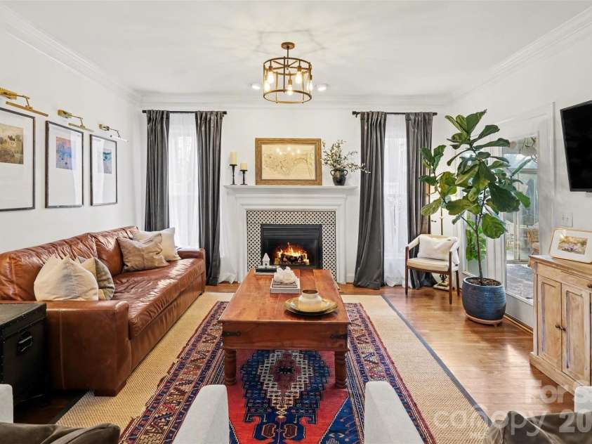 136 Spencer Street, Davidson, NC 28036.  MLS# CAR4355088, YatesRealty ID 4712. 