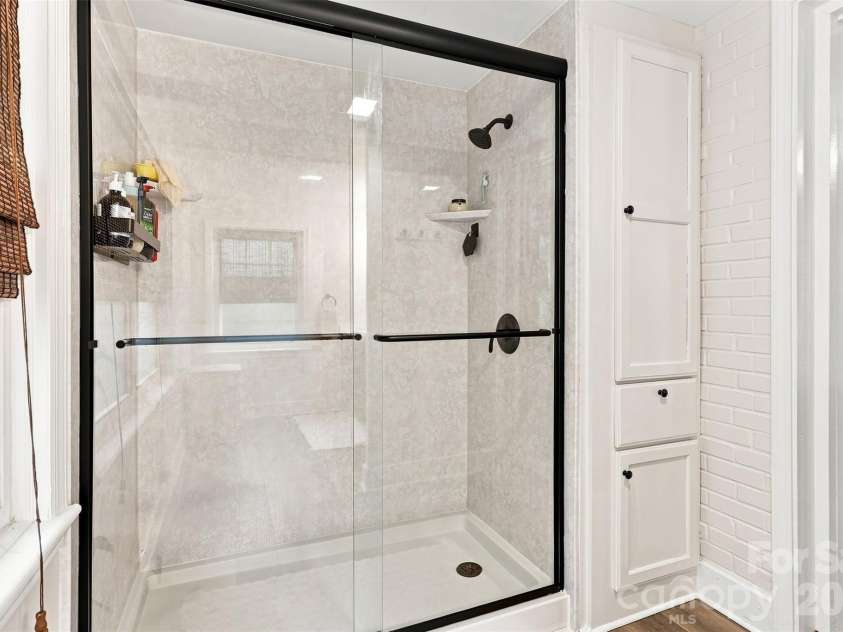 208 Barron Park, York, SC 29745.  MLS# CAR4418344, YatesRealty ID 47120. 