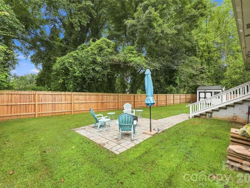 208 Barron Park, York, SC 29745.  MLS# CAR4418344, YatesRealty ID 47120. 