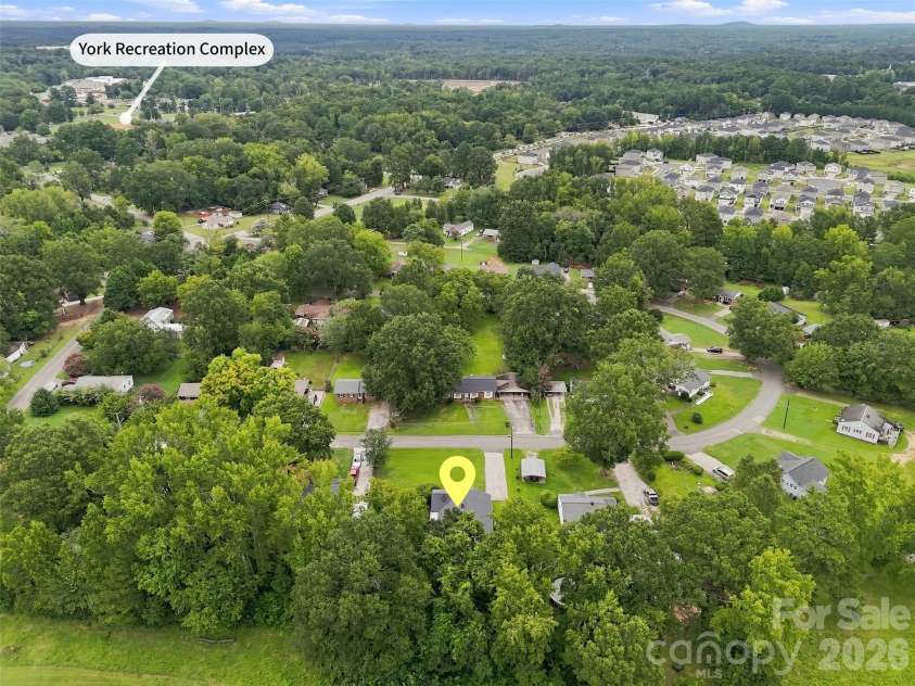 208 Barron Park, York, SC 29745.  MLS# CAR4418344, YatesRealty ID 47120. 