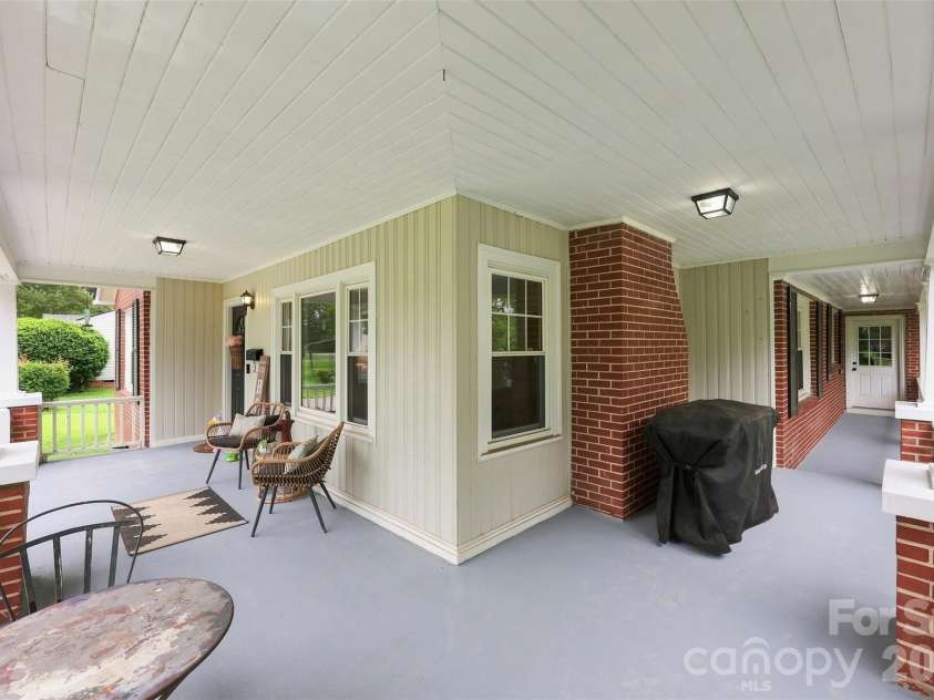 208 Barron Park, York, SC 29745.  MLS# CAR4418344, YatesRealty ID 47120. Covered porch