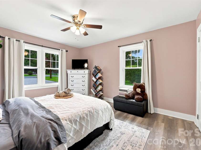208 Barron Park, York, SC 29745.  MLS# CAR4418344, YatesRealty ID 47120. Second bedroom