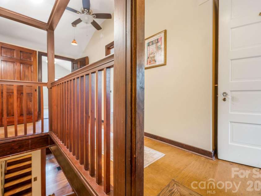 33 Fairfax Avenue, Asheville, NC 28806.  MLS# CAR4401543, YatesRealty ID 47121. Beautiful trim work