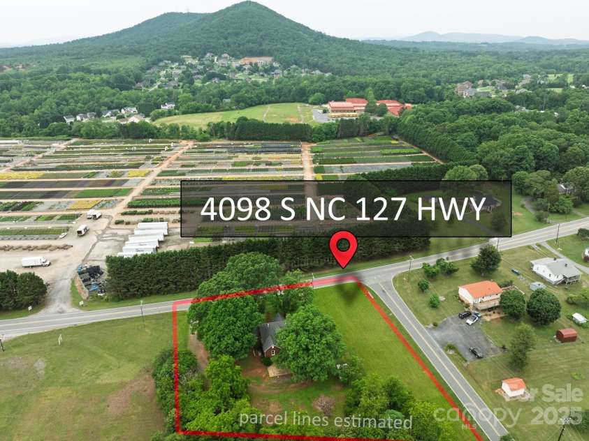 4098 Nc Hwy 127 Highway, Hickory, NC 28602.  MLS# CAR4256823, YatesRealty ID 47123. 