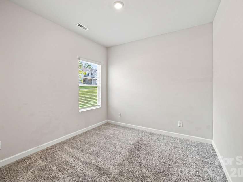 4405 Duplin Drive, Charlotte, NC 28214.  MLS# CAR4418715, YatesRealty ID 47128. 3rd bedroom