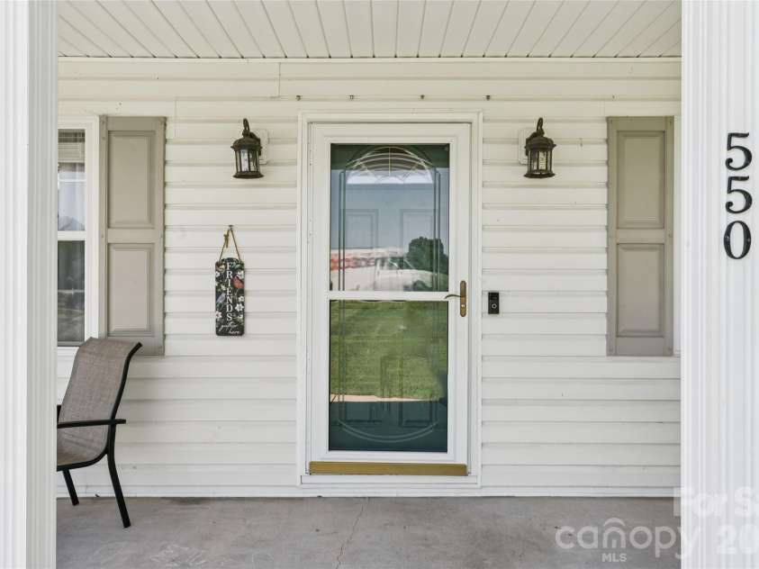 550 Stable Brook Lane, Taylorsville, NC 28681.  MLS# CAR4417552, YatesRealty ID 47129. 