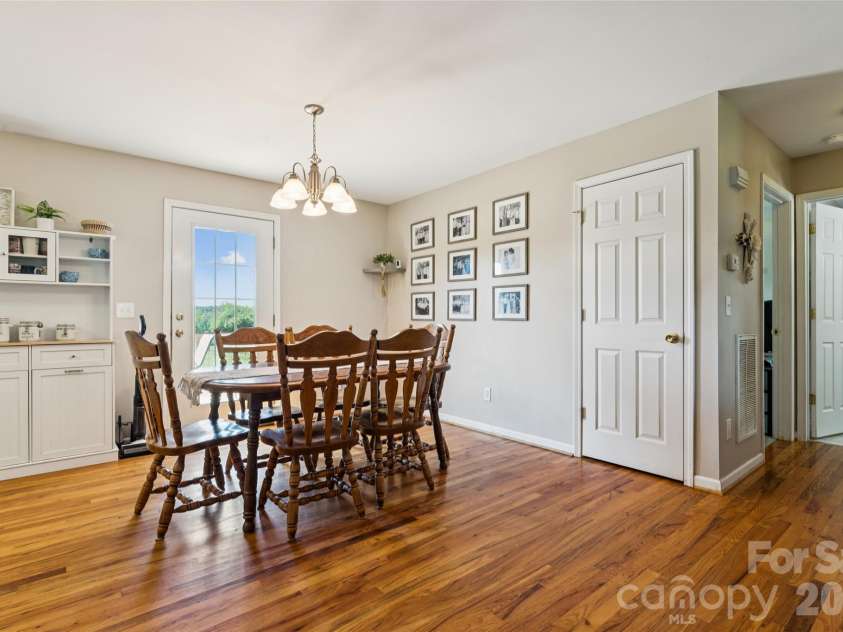550 Stable Brook Lane, Taylorsville, NC 28681.  MLS# CAR4417552, YatesRealty ID 47129. 