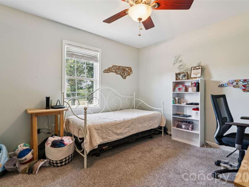 550 Stable Brook Lane, Taylorsville, NC 28681.  MLS# CAR4417552, YatesRealty ID 47129. 