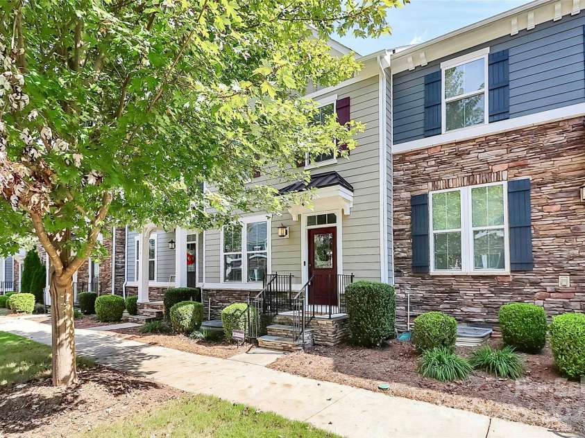 11712 Blessington Road, Huntersville, NC 28078.  MLS# CAR4188896, YatesRealty ID 4713. Front on Blessington Rd