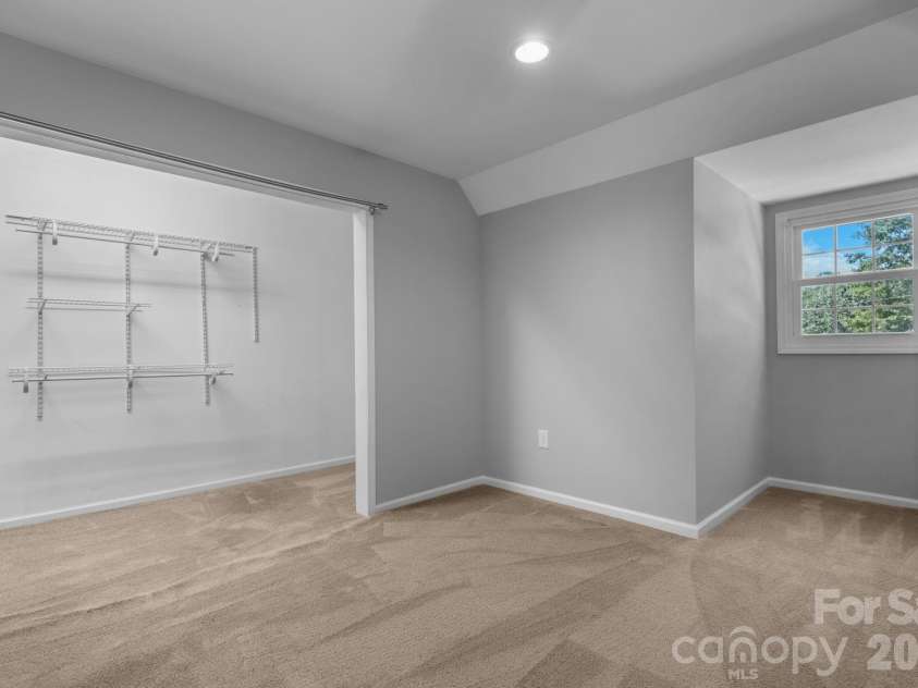 2025 34th Avenue Drive, Hickory, NC 28601.  MLS# CAR4377722, YatesRealty ID 47133. 