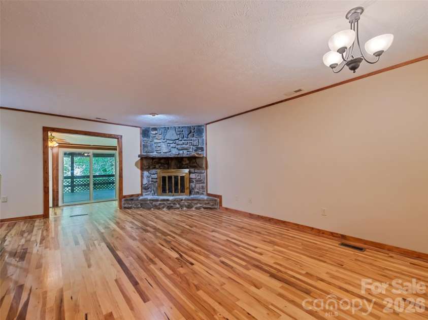 36 Mulberry Lane, Maggie Valley, NC 28751.  MLS# CAR4346269, YatesRealty ID 47136. 