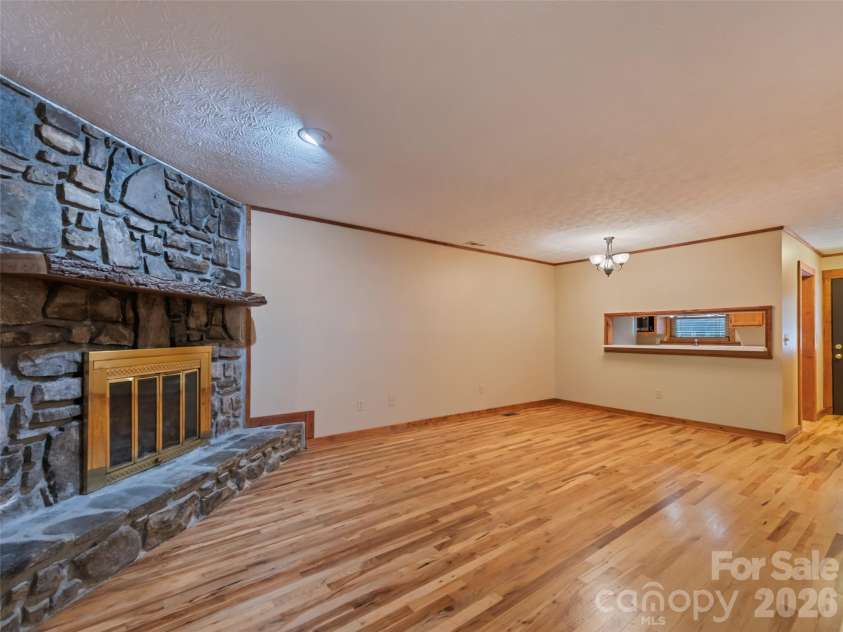 36 Mulberry Lane, Maggie Valley, NC 28751.  MLS# CAR4346269, YatesRealty ID 47136. 