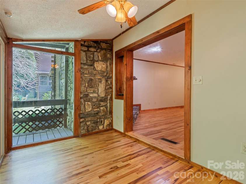 36 Mulberry Lane, Maggie Valley, NC 28751.  MLS# CAR4346269, YatesRealty ID 47136. 