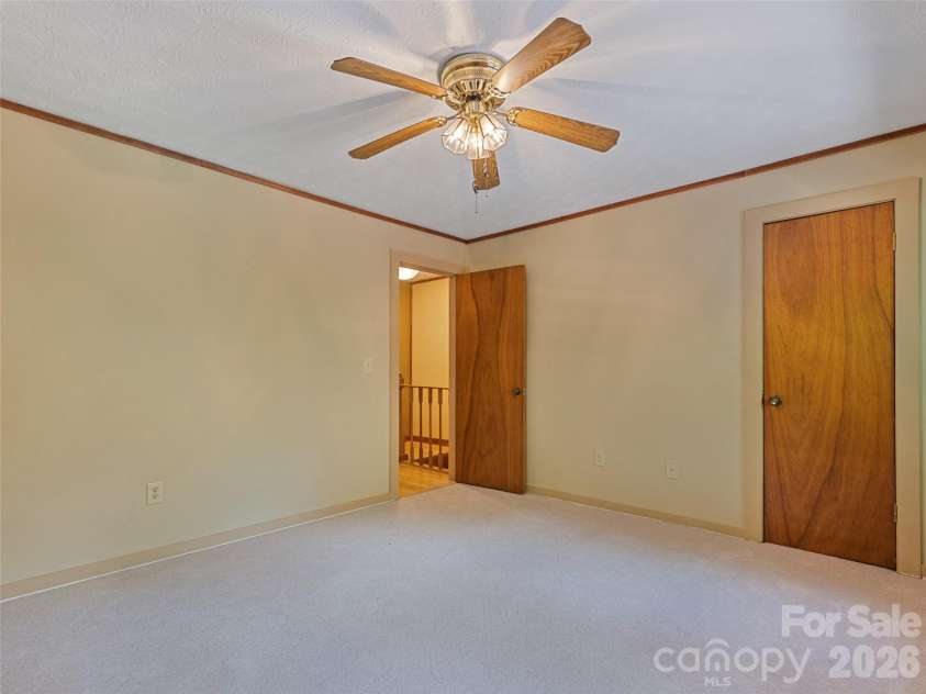 36 Mulberry Lane, Maggie Valley, NC 28751.  MLS# CAR4346269, YatesRealty ID 47136. 
