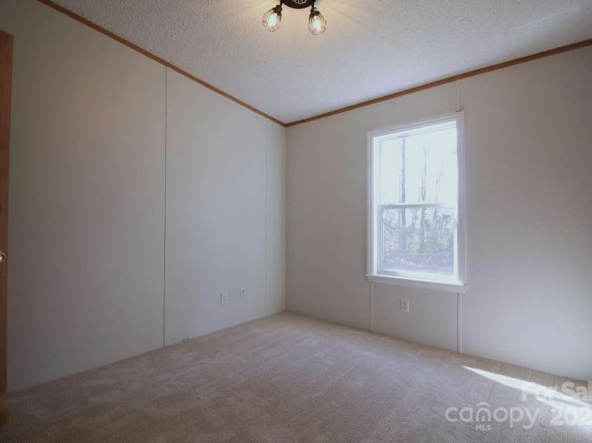 816 Osteen Road, York, SC 29745.  MLS# CAR4237517, YatesRealty ID 4714. 4TH BEDROOM