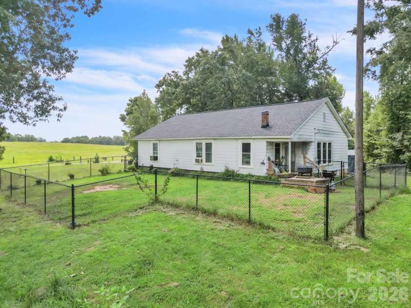 140 Painter Road, Mooresboro, NC 28114.  MLS# CAR4418156, YatesRealty ID 47141. 