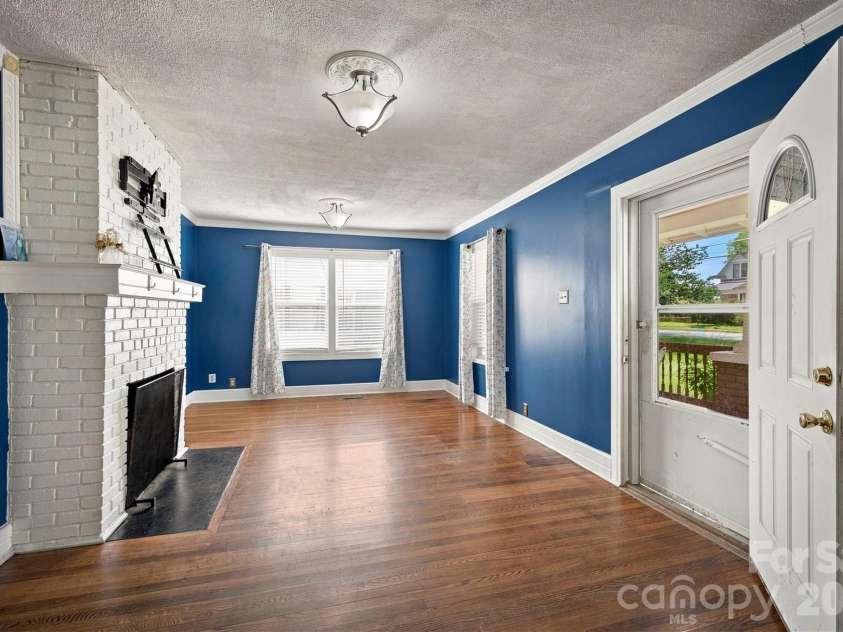 1511 Harper Avenue, Lenoir, NC 28645.  MLS# CAR4410160, YatesRealty ID 47143. 