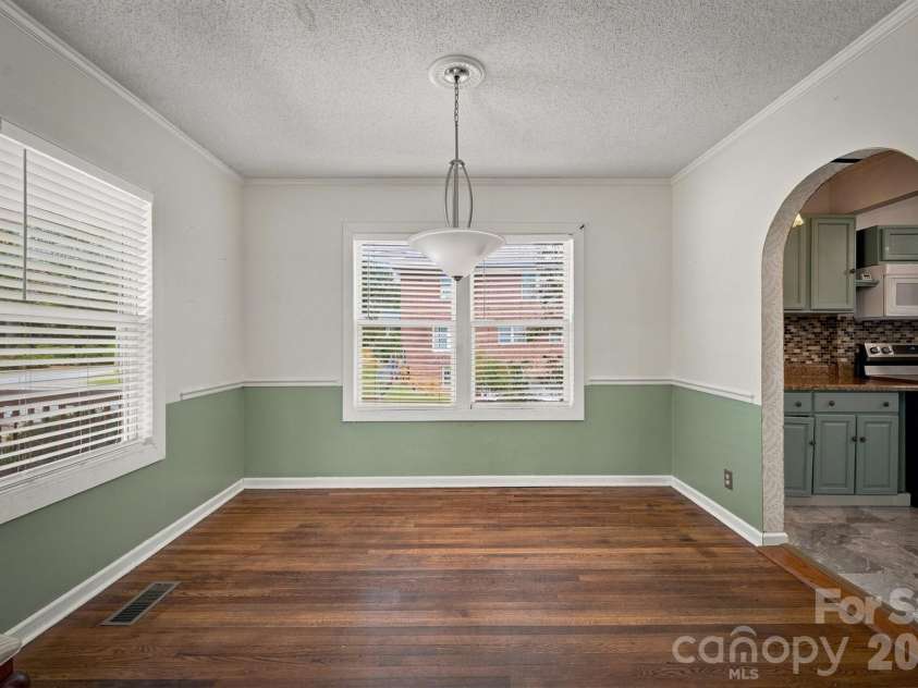 1511 Harper Avenue, Lenoir, NC 28645.  MLS# CAR4410160, YatesRealty ID 47143. 