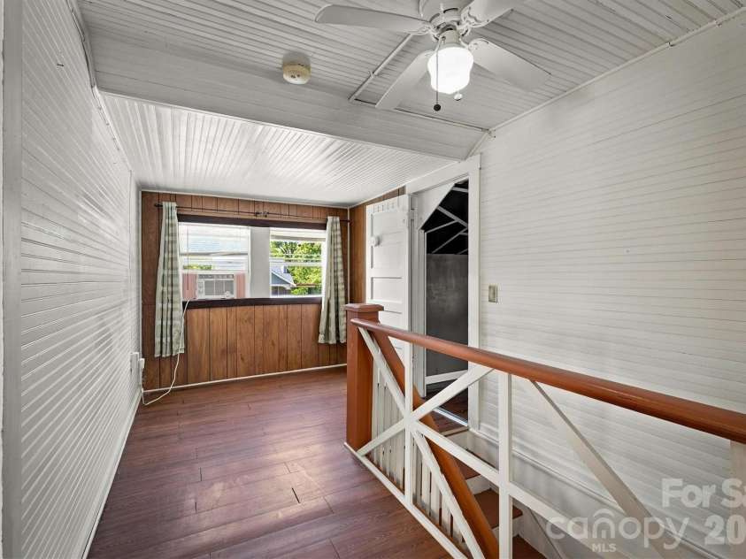 1511 Harper Avenue, Lenoir, NC 28645.  MLS# CAR4410160, YatesRealty ID 47143. 
