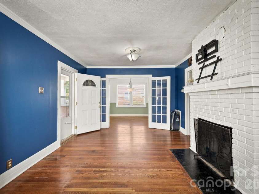 1511 Harper Avenue, Lenoir, NC 28645.  MLS# CAR4410160, YatesRealty ID 47143. 