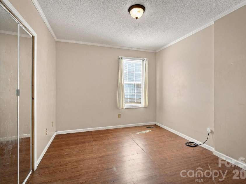 1511 Harper Avenue, Lenoir, NC 28645.  MLS# CAR4410160, YatesRealty ID 47143. 