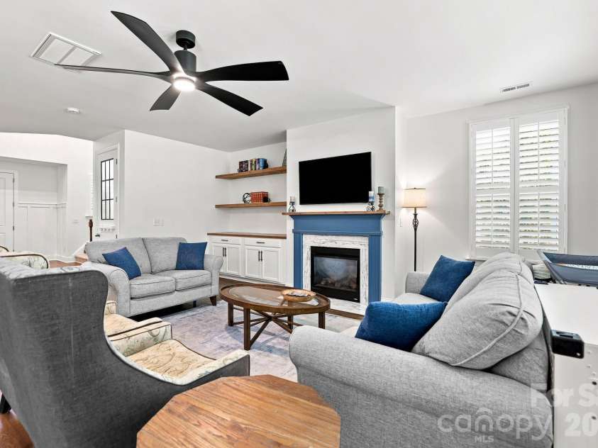 208 South Fork Lane, Belmont, NC 28012.  MLS# CAR4418300, YatesRealty ID 47144. 