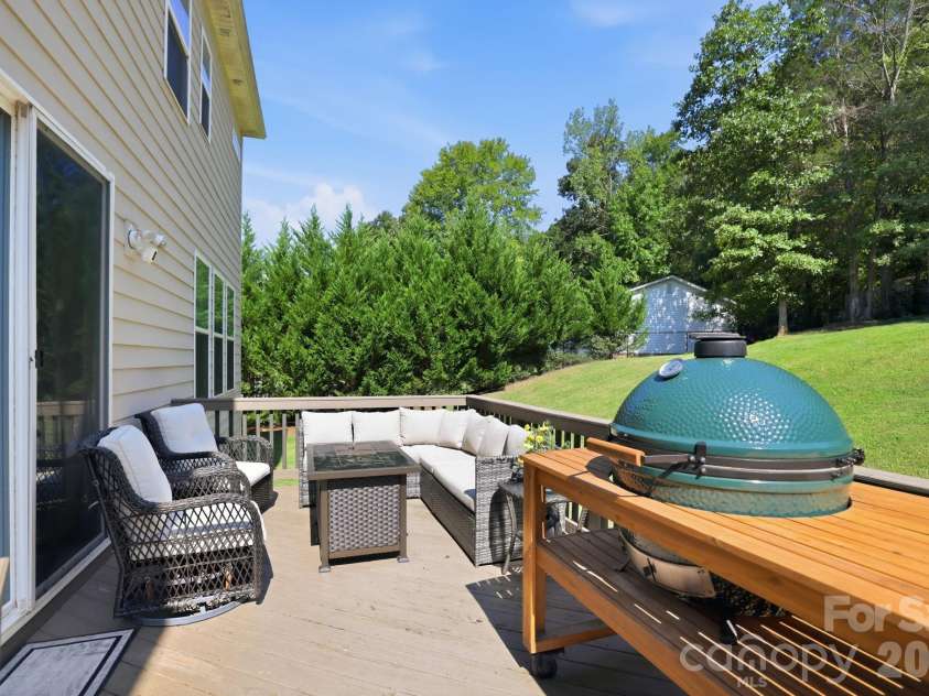 208 South Fork Lane, Belmont, NC 28012.  MLS# CAR4418300, YatesRealty ID 47144. 