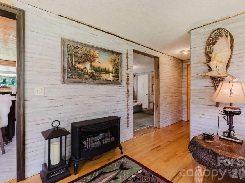 1380 Highway 19a Highway, Whittier, NC 28789.  MLS# CAR4418824, YatesRealty ID 47147. 