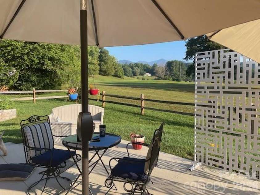 100 Chapel Road, Black Mountain, NC 28711.  MLS# CAR4354755, YatesRealty ID 4715. 