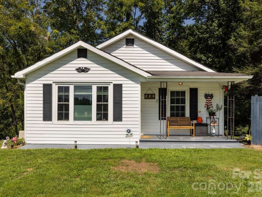 220 Collins Road, Elkin, NC 28621.  MLS# CAR4418851, YatesRealty ID 47151. 