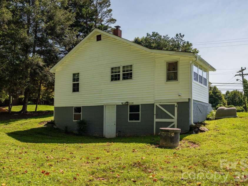 220 Collins Road, Elkin, NC 28621.  MLS# CAR4418851, YatesRealty ID 47151. 