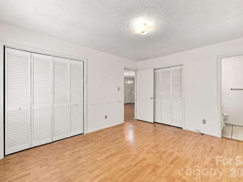534 Martin Luther King Jr Avenue, Salisbury, NC 28144.  MLS# CAR4418466, YatesRealty ID 47152. 
