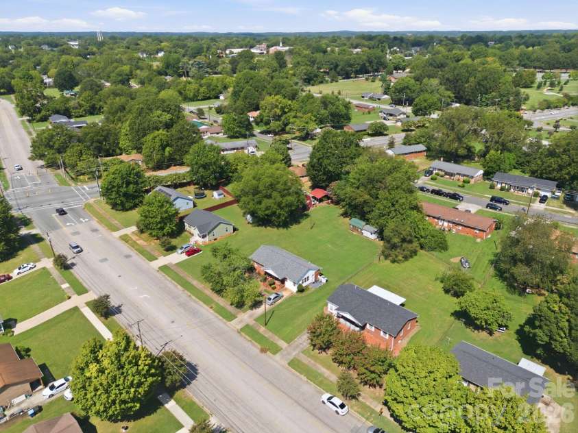 534 Martin Luther King Jr Avenue, Salisbury, NC 28144.  MLS# CAR4418466, YatesRealty ID 47152. 