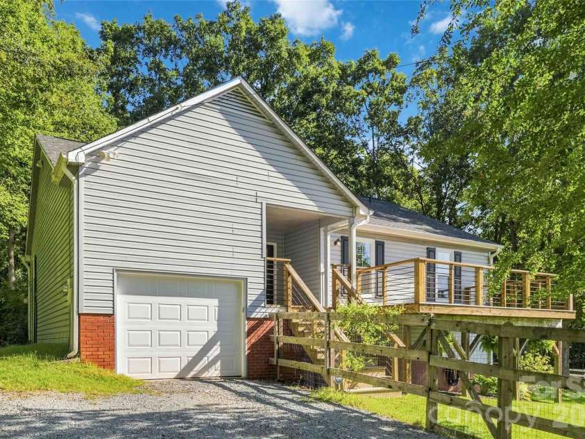 11932 Everidge Place, Charlotte, NC 28227.  MLS# CAR4418850, YatesRealty ID 47154. 